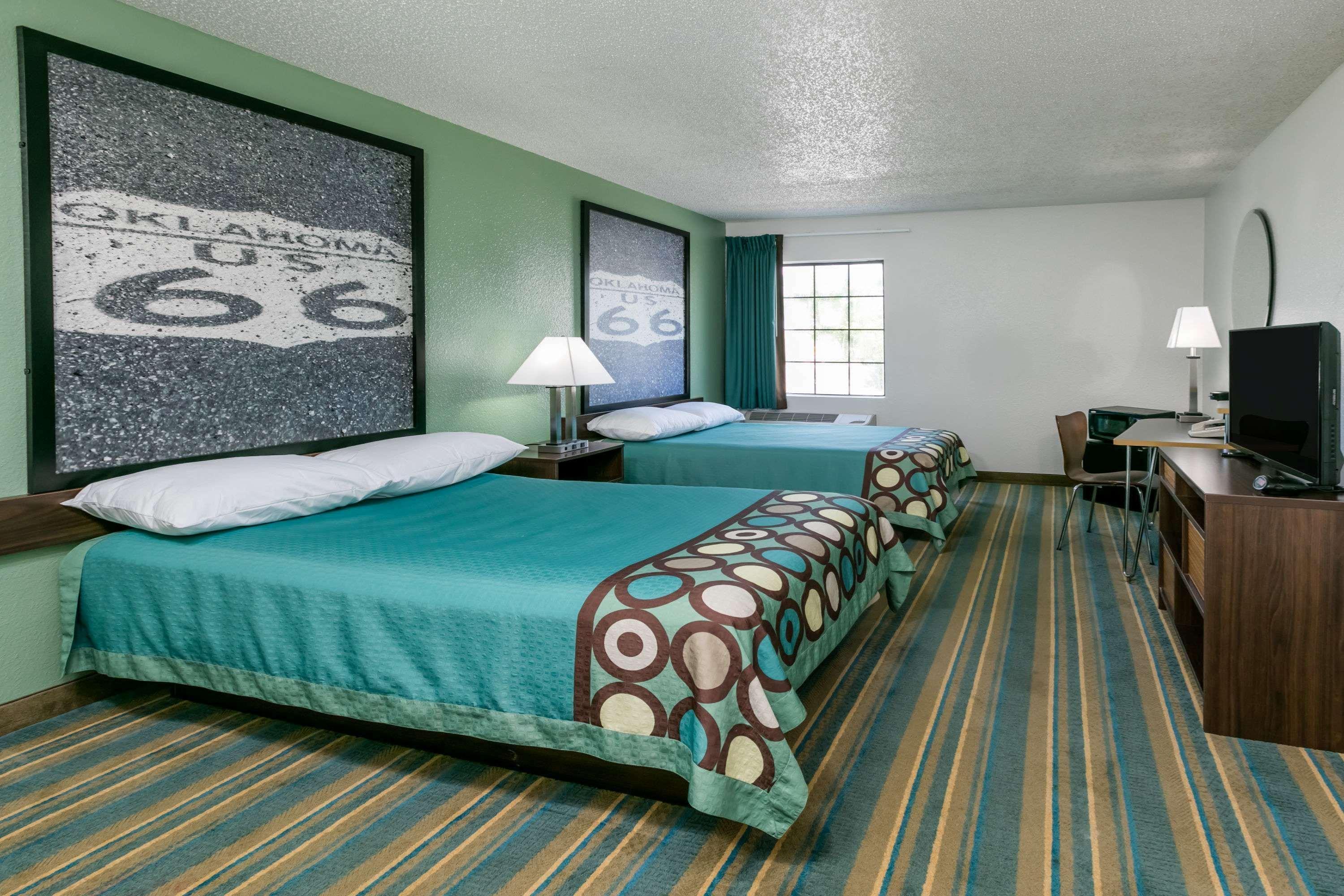 ซูเปอร์ 8 บาย วินด์แฮม ซาพัลปา/ทัลซา แอเรีย Motel Glenpool ภายนอก รูปภาพ