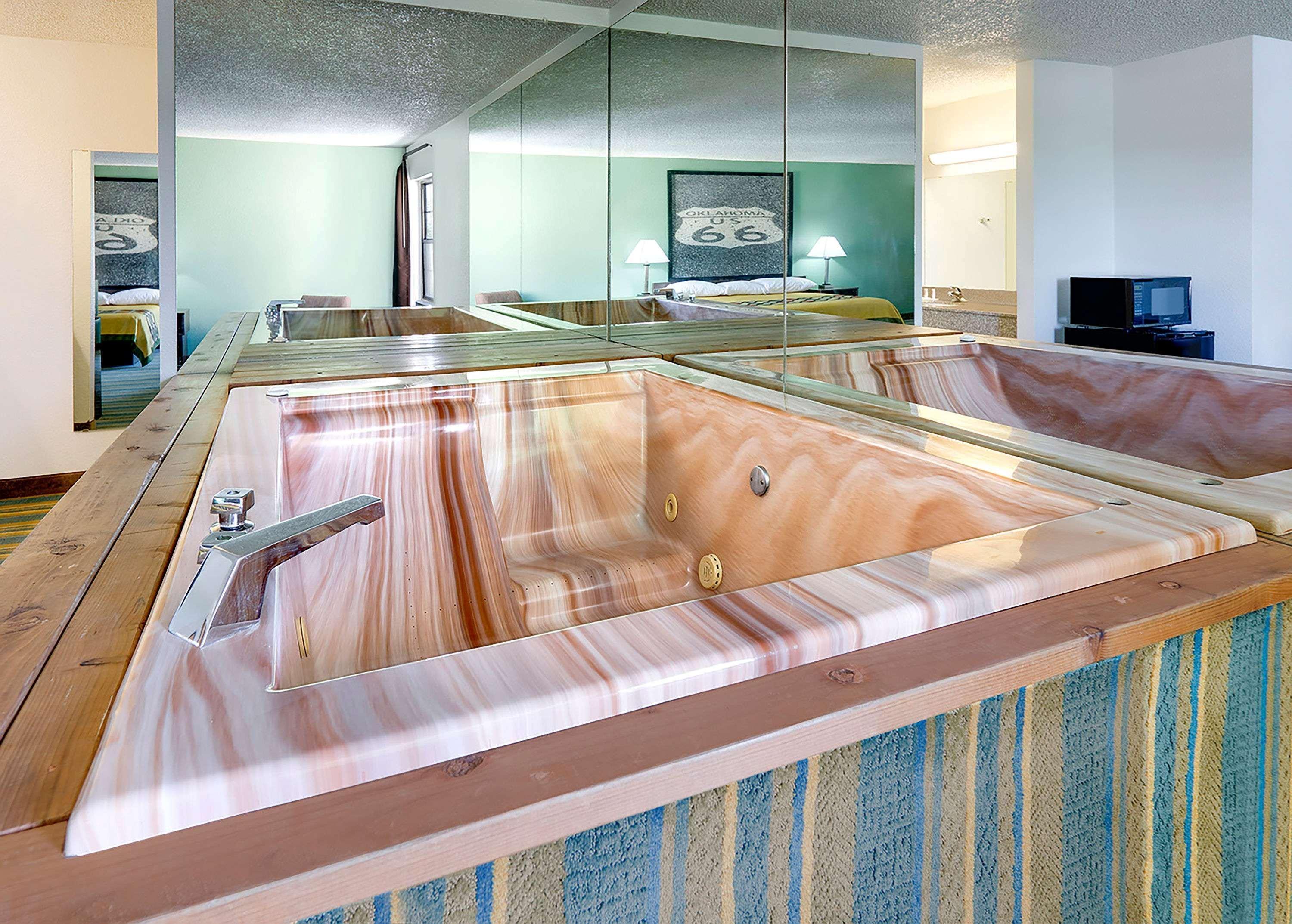 ซูเปอร์ 8 บาย วินด์แฮม ซาพัลปา/ทัลซา แอเรีย Motel Glenpool ภายนอก รูปภาพ